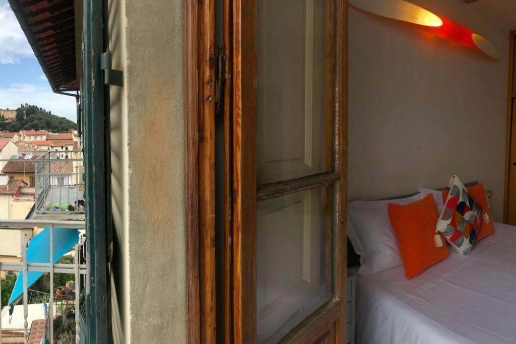 Sunny Top Floor In San Frediano ฟลอเรนซ์ ภายนอก รูปภาพ